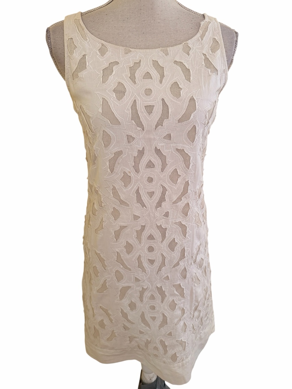 KAS NY Sleeveless Cream Lace Cutwork Overlay Cotton Sheath Dress S